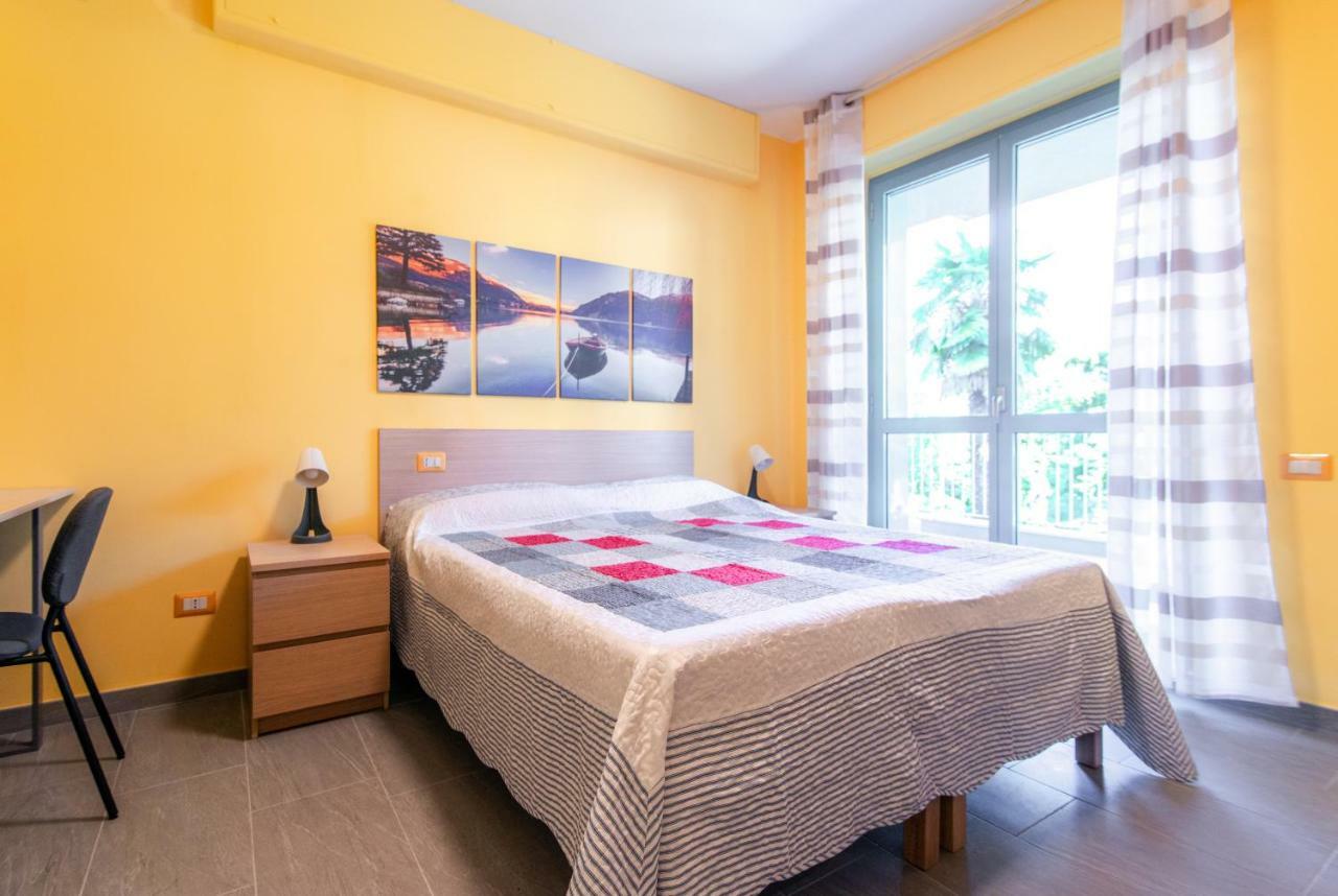 Casa Livio - Rooms And Studios Como Buitenkant foto