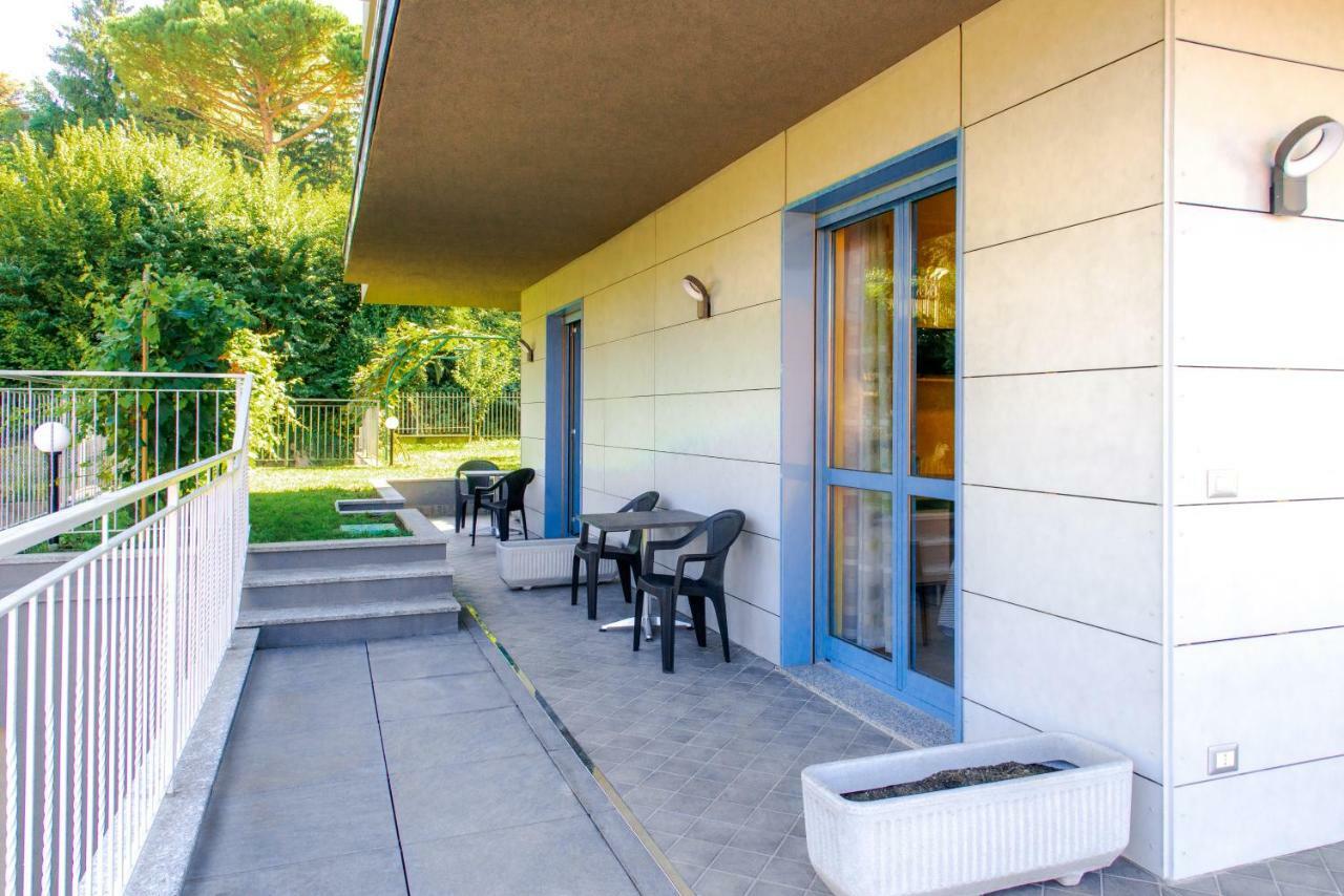Casa Livio - Rooms And Studios Como Buitenkant foto